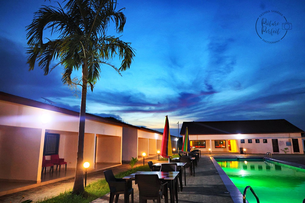 Sunset Cocktails & Coastal Dining